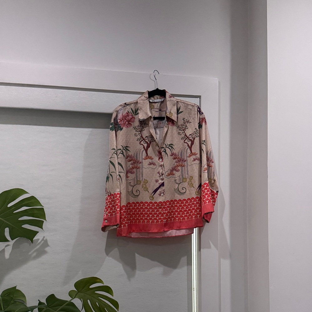 Floral Patterned Shirt with Pink Accents